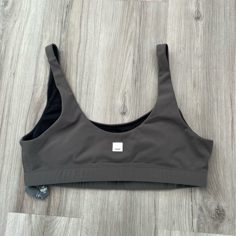 Vuori Large Green Sports Bra